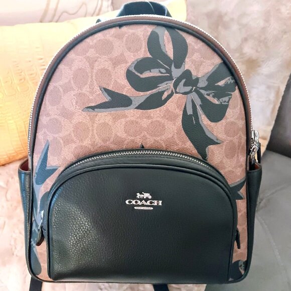 Coach Bow Print Signature Backpack - Picture 1 of 9